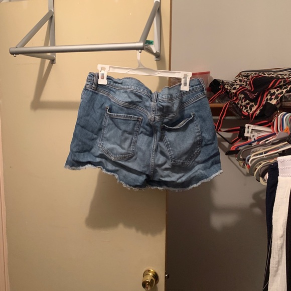 Jean Short - Picture 2 of 2